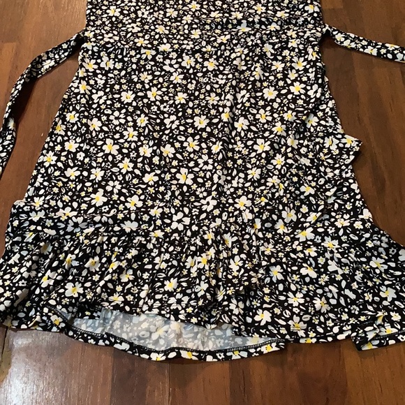 NWOT Blue Rain daisy print dress - Picture 5 of 5